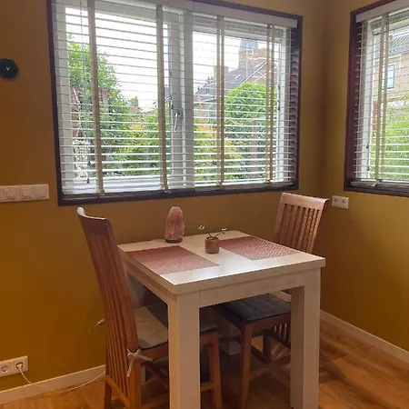 ベッド・アンド・ブレックファスト Danina 3*