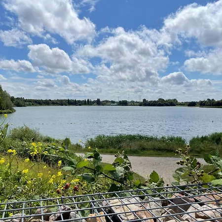 ベッド・アンド・ブレックファスト Danina サッセンハイム