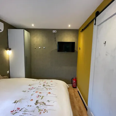 Danina Bed & Breakfast 3*